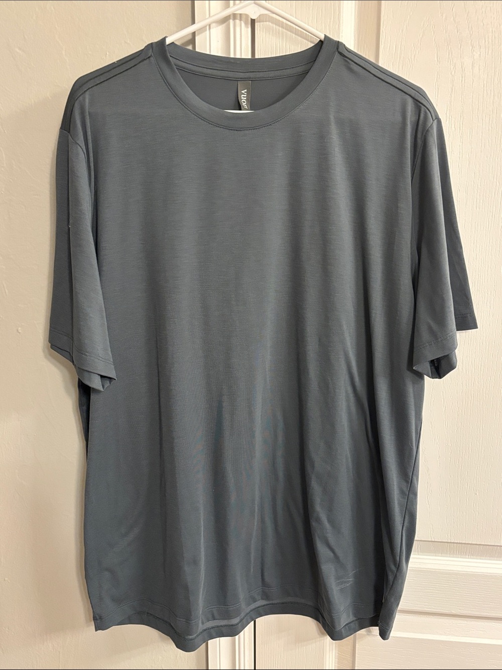 Vuori Current Tech Tee
